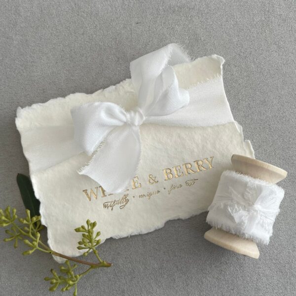 5 m handgefärbtes Seidenband, „WHITE“, hand dyed silk ribbon, hand dyed, plant dyed silk robbon