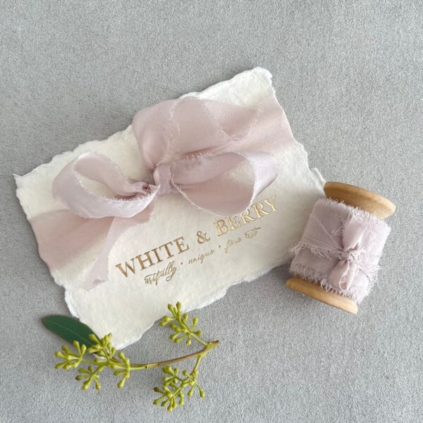 5 m handgefärbtes Seidenband, „LIGHT SYRINGA“, hand dyed silk ribbon, hand dyed, plant dyed silk robbon