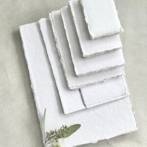 Handgeschöpftes Büttenpapier 300g, Farbton „COTTON WHITE“ - in 7 Größen | handmade paper | cotton paper